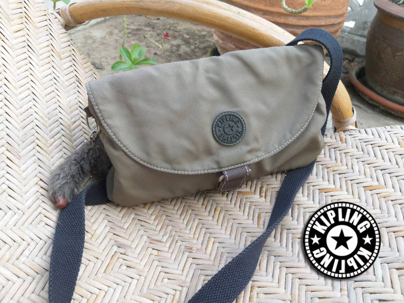 กระเป๋าสะพาย Kipling ของแท้