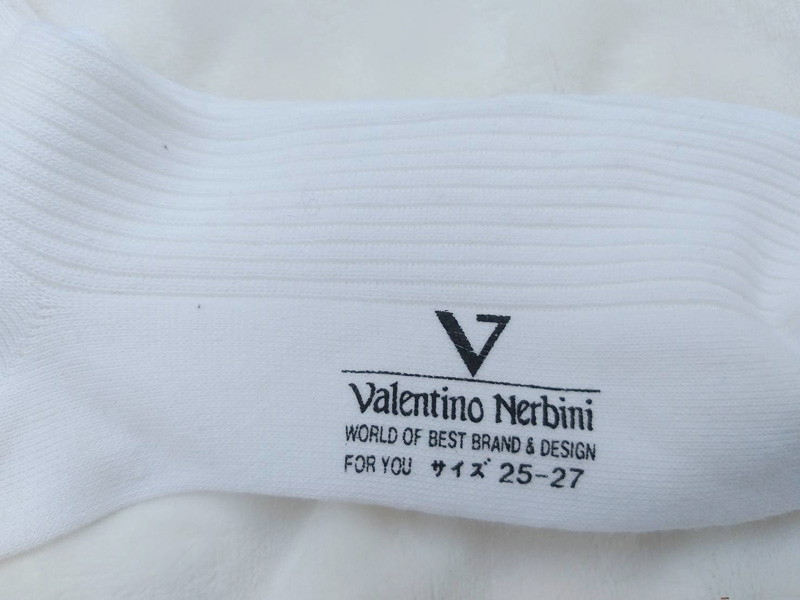ถุงเท้าชาย Valentino Nerbini