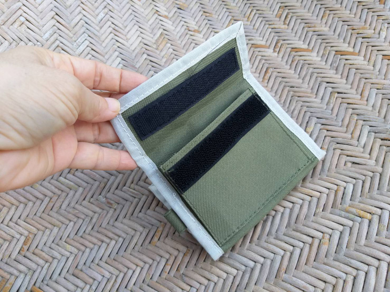 กระเป๋าสตางค์แนวทหาร SYNAPSE JAPAN (ของใหม่)