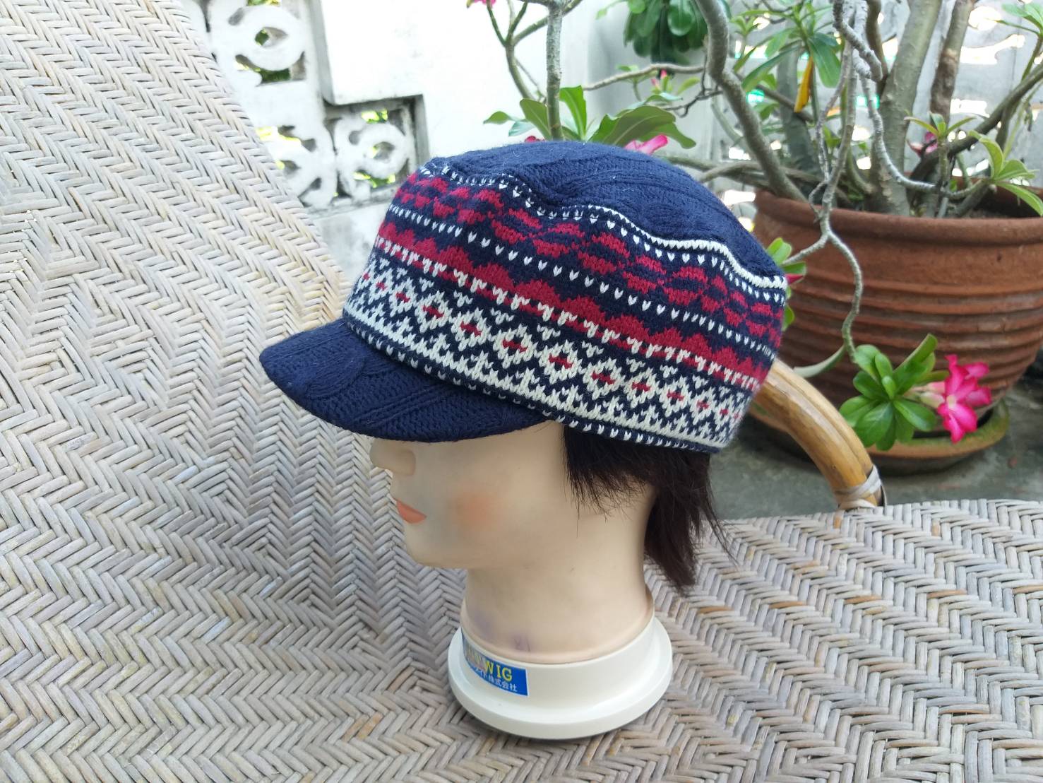 หมวกแก๊บไหมพรม ทรงนิวส์บอย สวยมากใบนี้ ใส่อุ่น