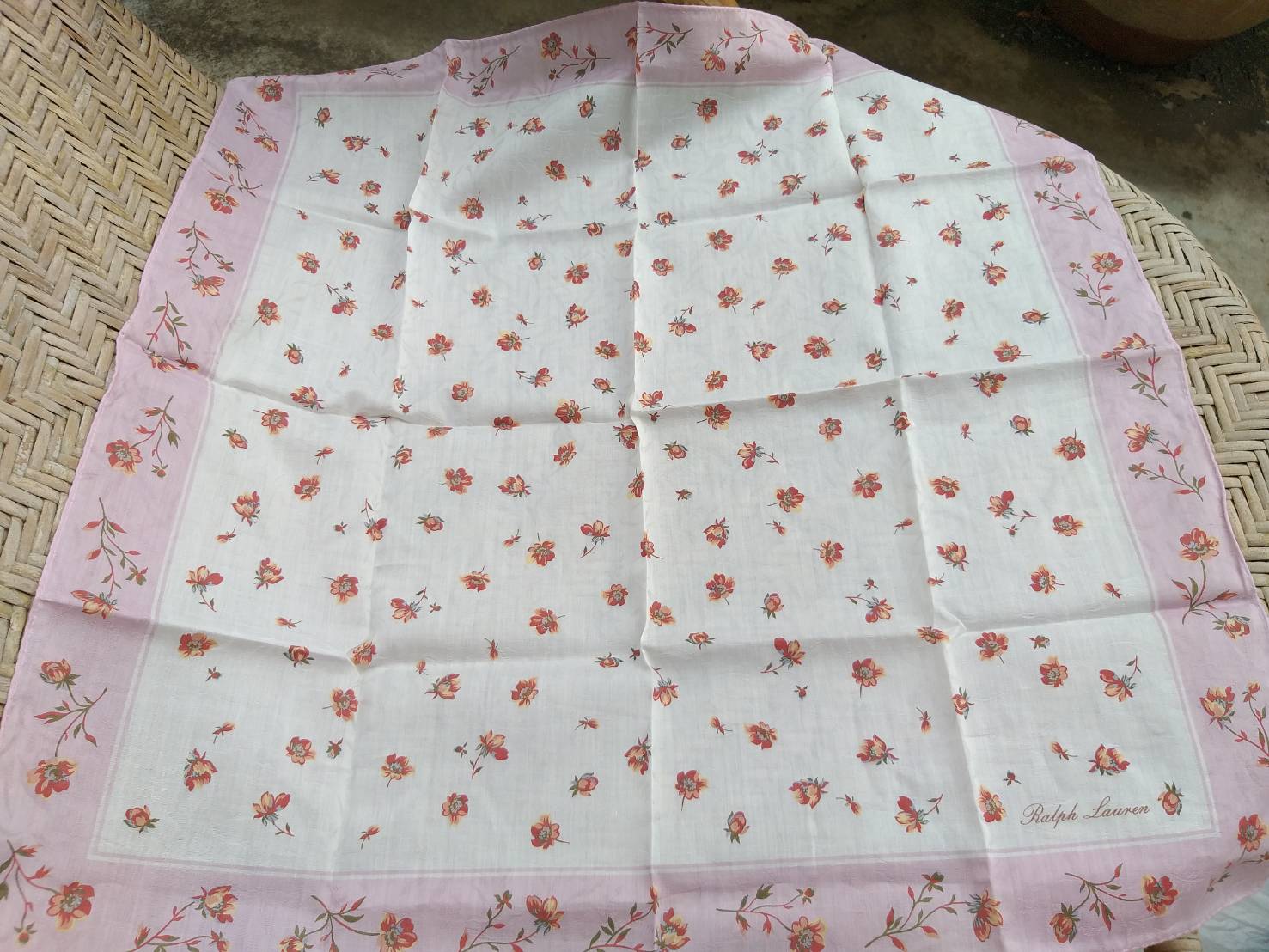 ผ้าเช็ดหน้า RALPH LAUREN สวยหวานมากๆ