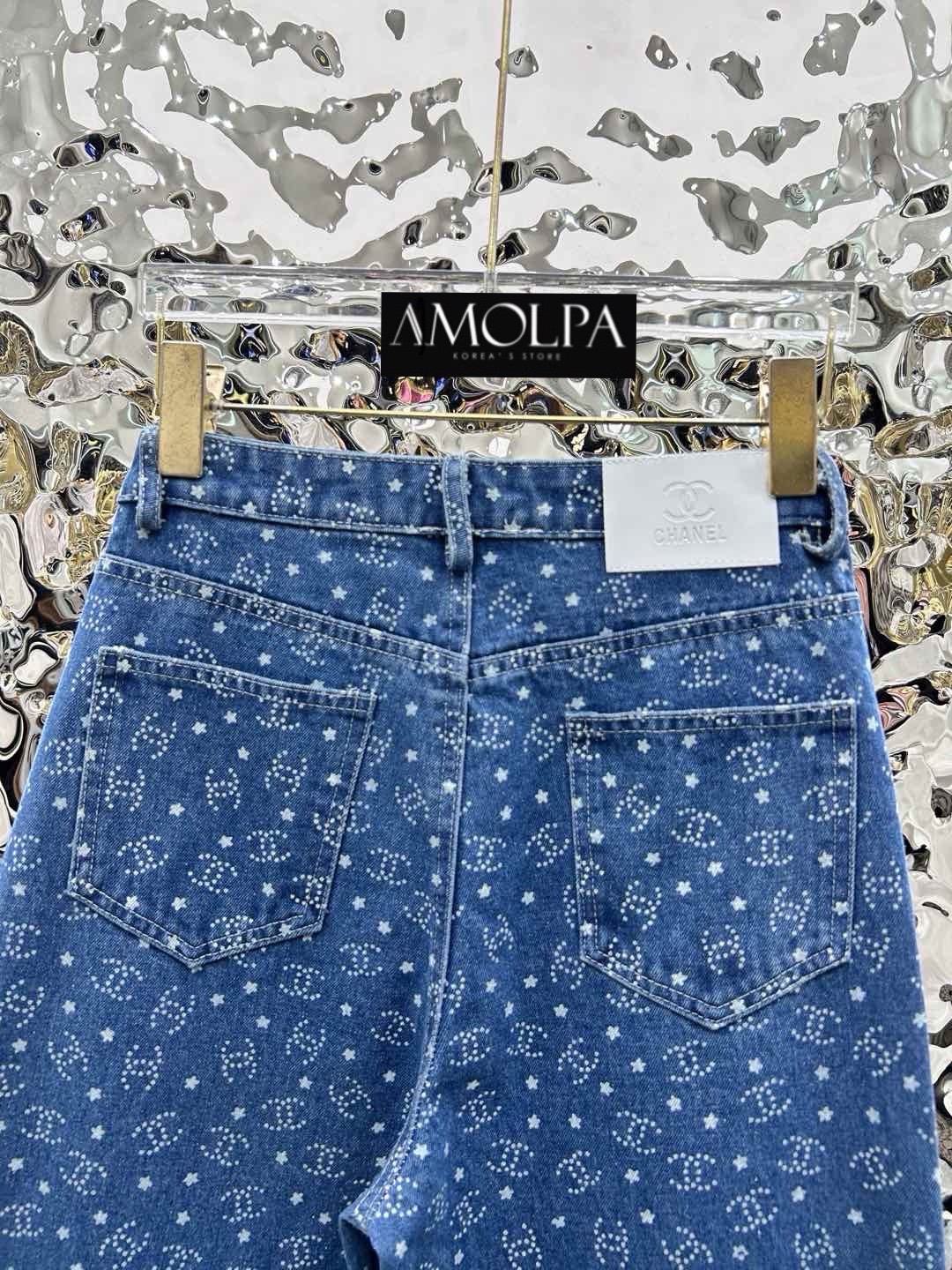 กางเกงขาปล่อย CC DENIM งาน hiend งานผ้ายีนส์100% สุดดดฉ่ำ ทำถึงมาก แต่งกระดุมปั้มตามช๊อปปปป ผ้าอย่างดี มีน้ำหนัก ใส่สบาย : สินค้าคุณภาพ (พร้อมส่ง)