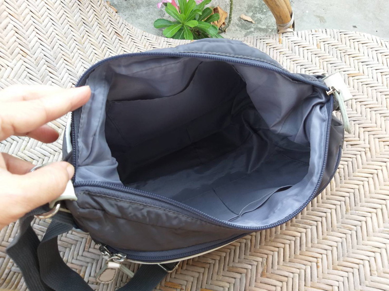 กระเป๋าสะพาย le coq sportif