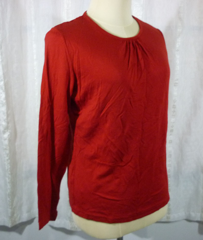 เสื้อแขนยาวผ้าโครตตตตนุ่ม ไซด์ M