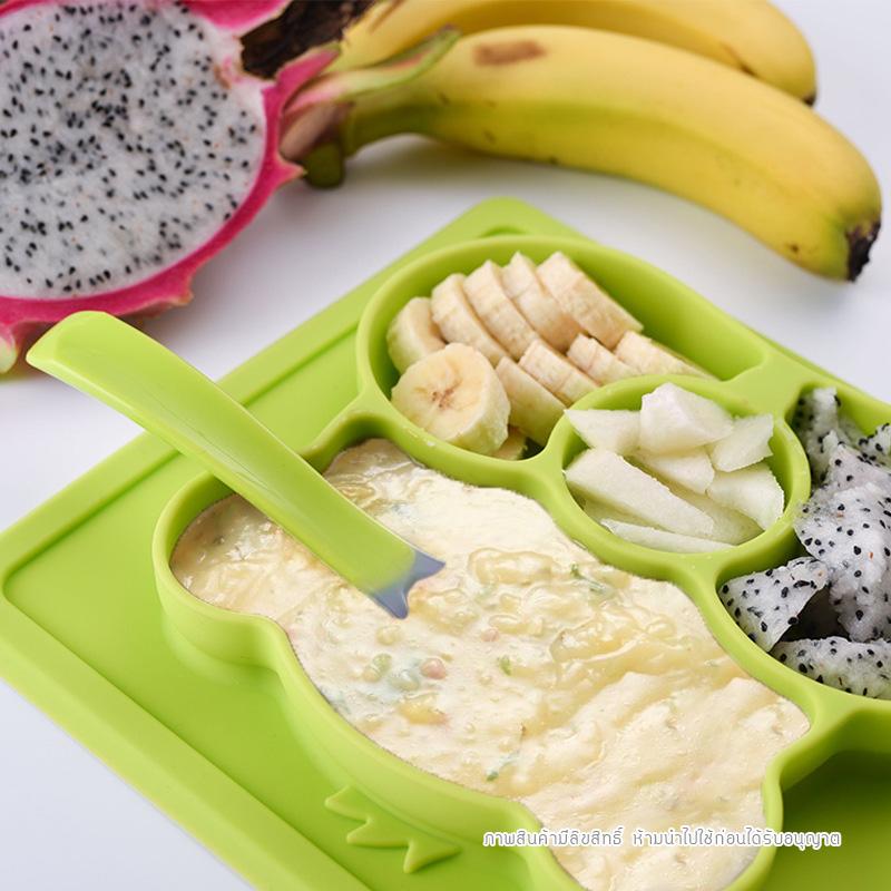 จานถาดอาหารซิลิโคนหมีน้อย พร้อมช้อนซิลิโคน NanaBaby