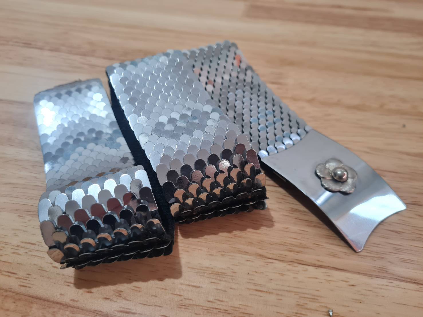 เข็มขัดเงินเกล็ดปลา Made in U.S.A. สวยมากกกก