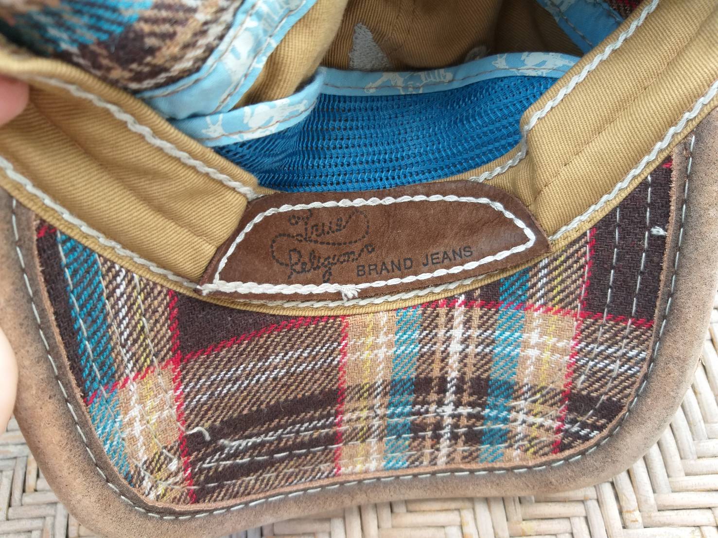 หมวกแก๊ป TRUE RELIGION (ของใหม่)