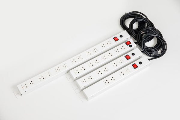 PA-6606AC Power Distribution 6 Universal Qutlets with 3M.Cable