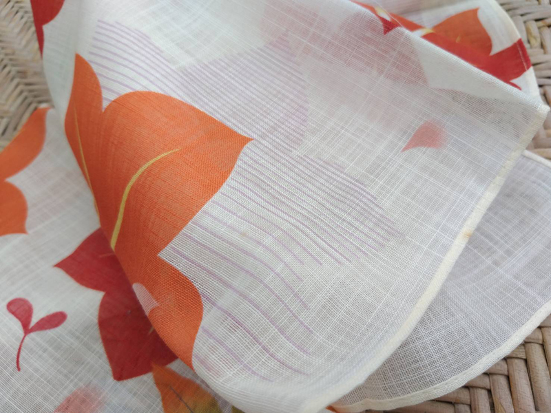 ผ้าเช็ดหน้าลายใบเมเปิ้ล สวยมากกก ผ้าดีมาก