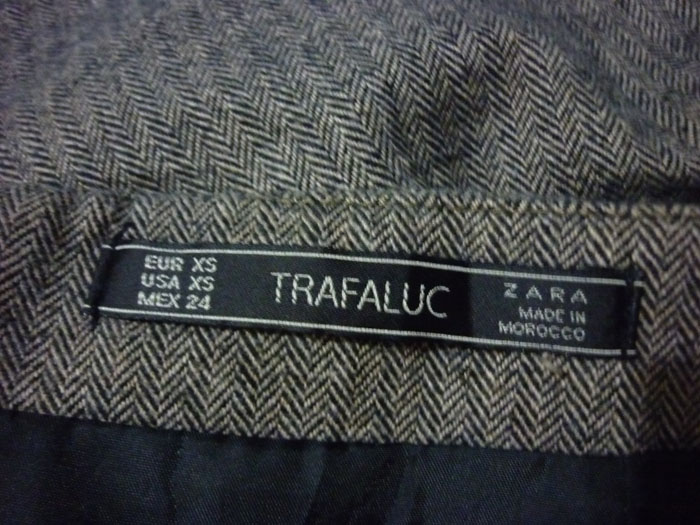 กระโปรงผ้าแคนวาส ZARA สวยมาก 29-35-12.5