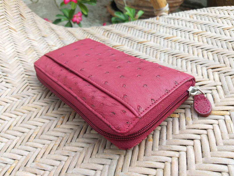 กระเป๋าสตางค์หนังนกกระจอกเทศ สวยมากก ช่องเยอะ