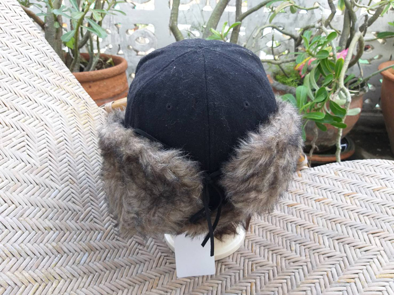 หมวกแก๊ปปิดหู กันหนาว MURUA ราคาป้าย 1470บ.