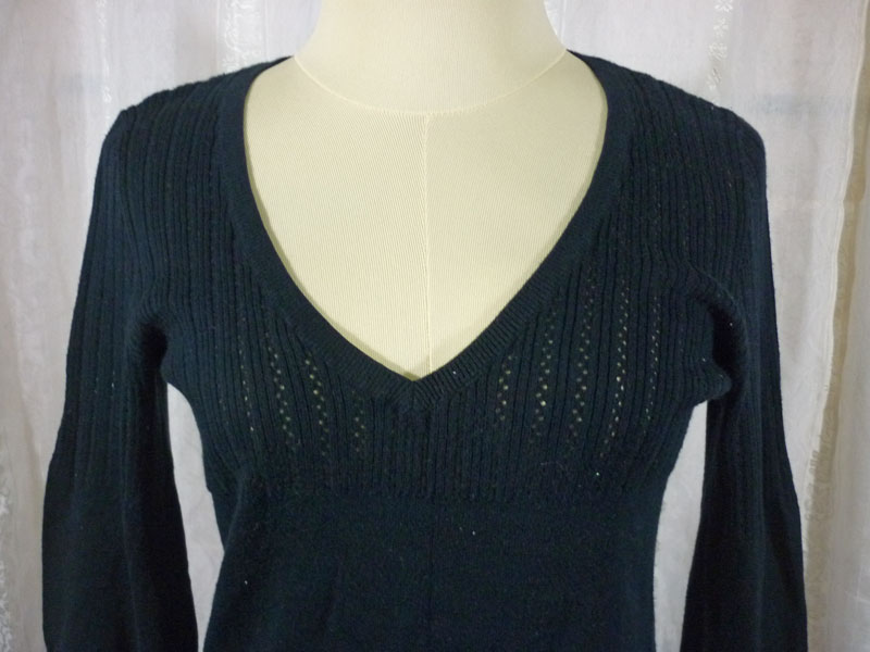 เสื้อไหมพรม Uniqlo SzM เสื้อสวยเก๋มาก ผ้าดีมาก