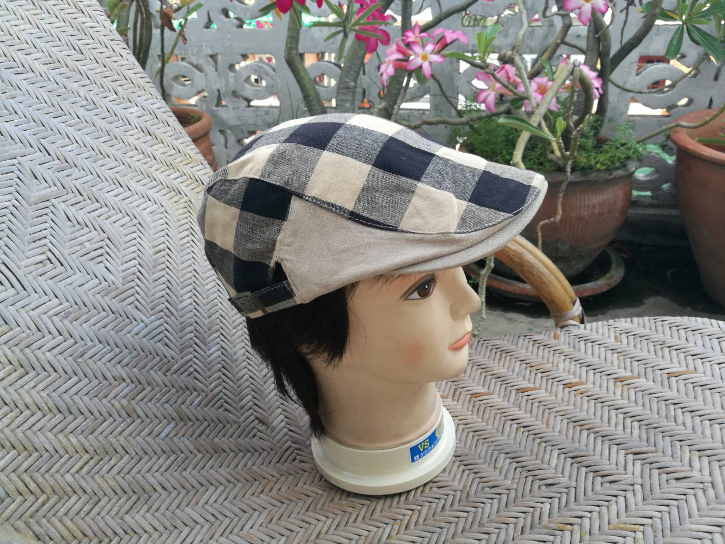 หมวกติงลี่ ผ้าลายตาราง สีสวยมากใบนี้