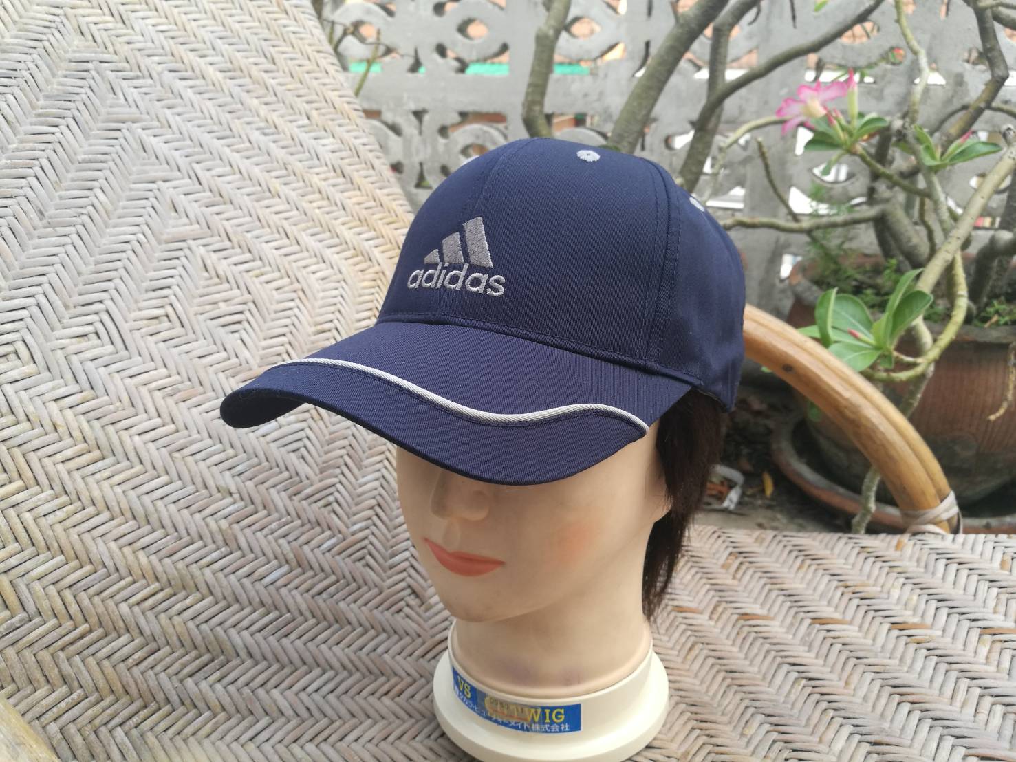 หมวกแก๊ป adidas (ของใหม่)