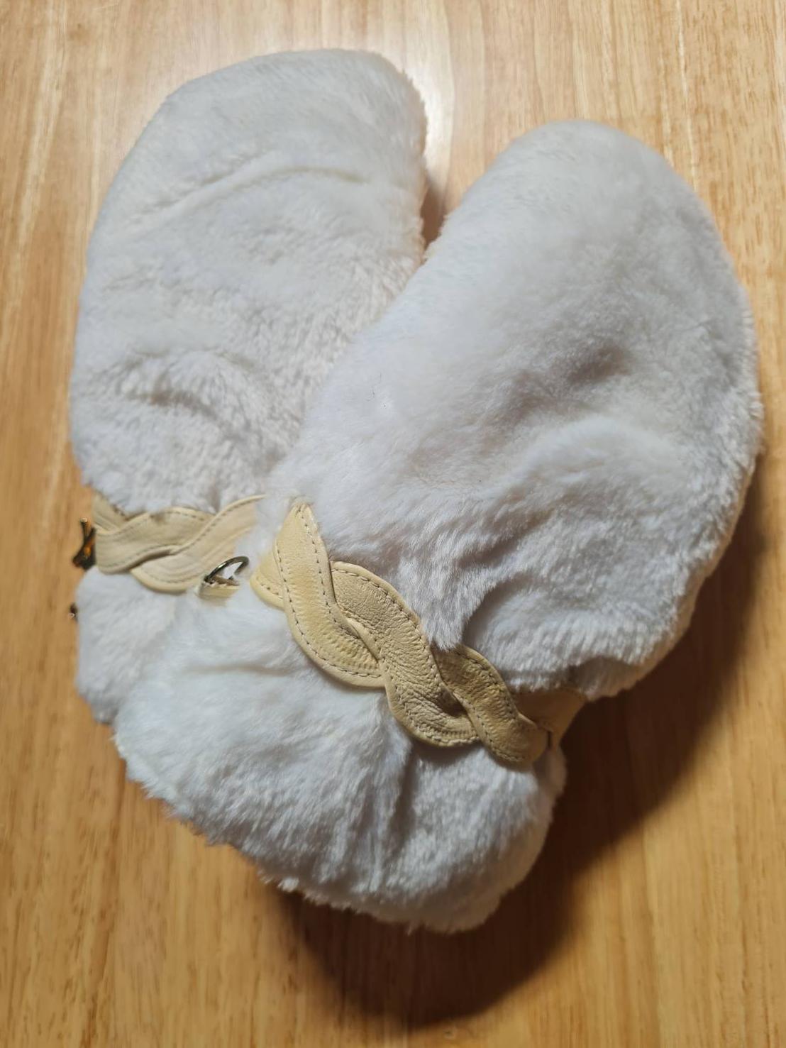 ถุงมือหญิง อย่างหนา ติดลบหลักสิบ