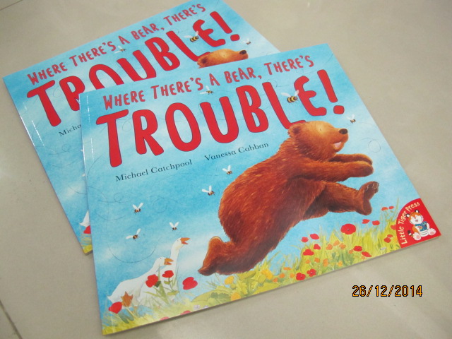 Where there 's a bear, there's Trouble ! ที่ไหนมีหมีที่นั่นมีปัญหา นิทานสำหรับเด็ก Little Tiger Press