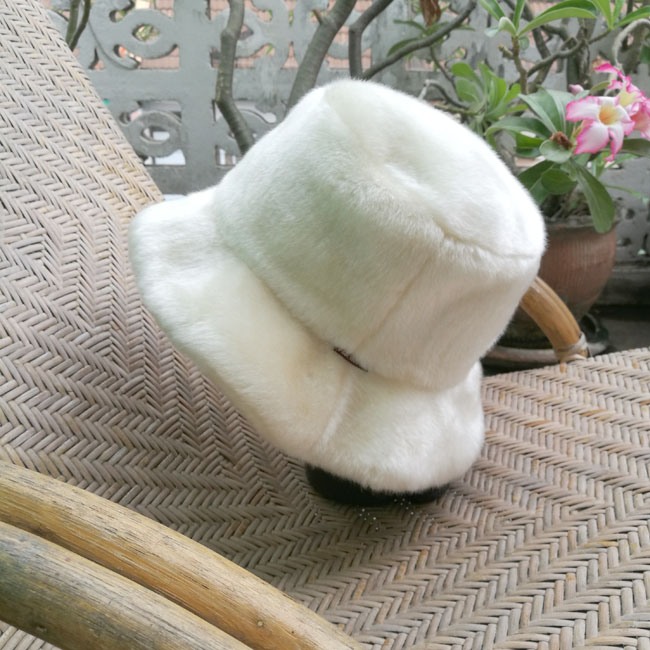 หมวกเด็ก PINK HOUSE ขนหมีสุดนุ่มมม (ใหม่ป้ายห้อย)