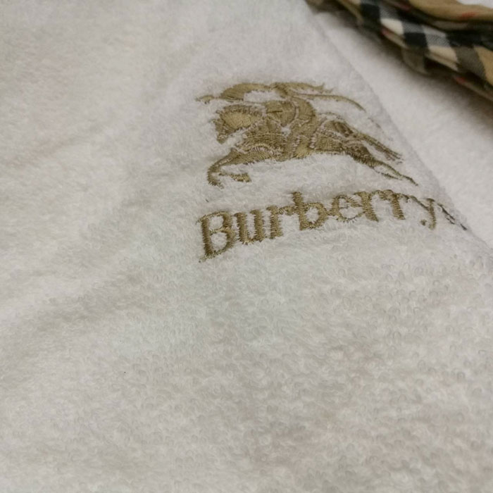 ผ้าห่มผืนใหญ่ Burberrys ของแท้ /ของใหม่/