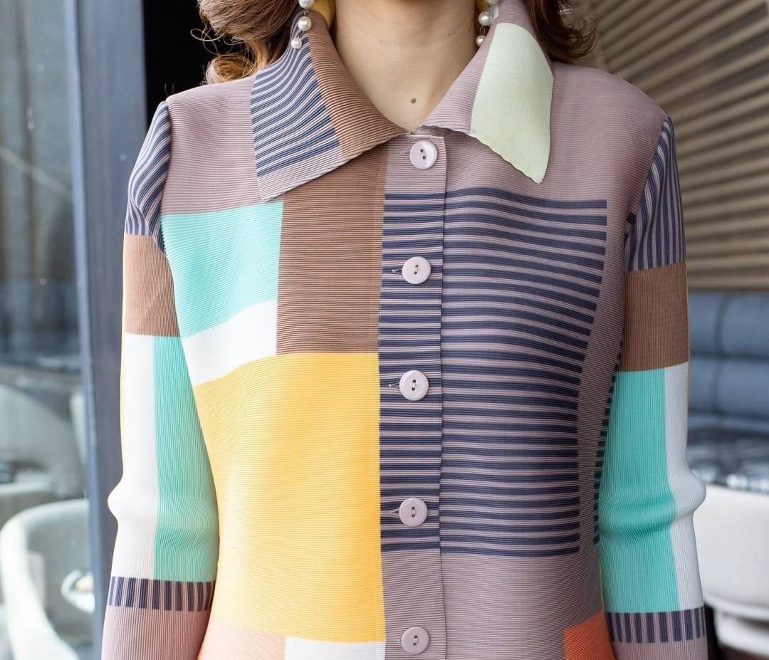 Cutie Minute เสื้อผ้าอัดพลีท Premium Pleated fabric ลวดลายกราฟฟิคผสมผสานสีสันทำออกมา ได้อย่างลงตัว ใส่สบาย : สินค้าคุณภาพ (พร้อมส่ง)