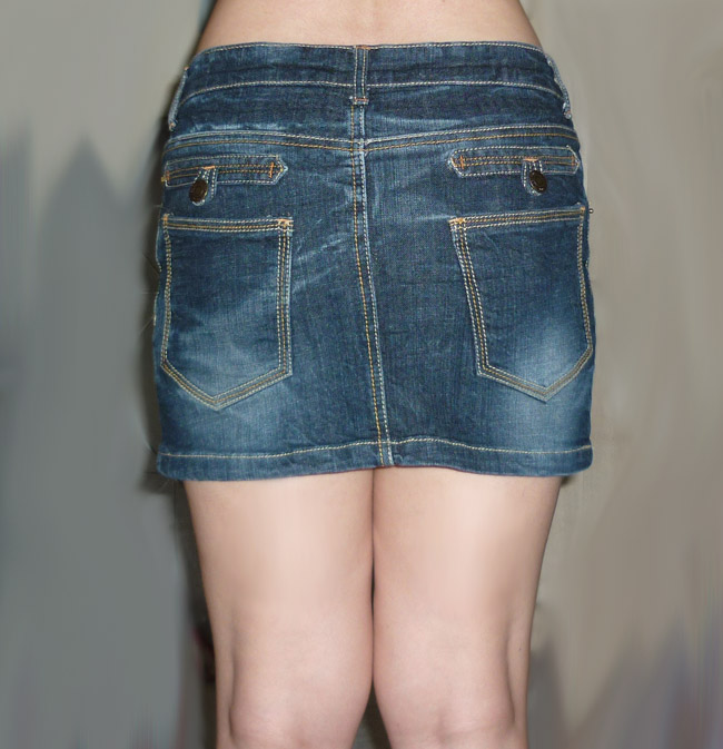 กระโปรงยีนส์สุดเก๋ แต่งสวยมากตัวนี้ 31-33-11