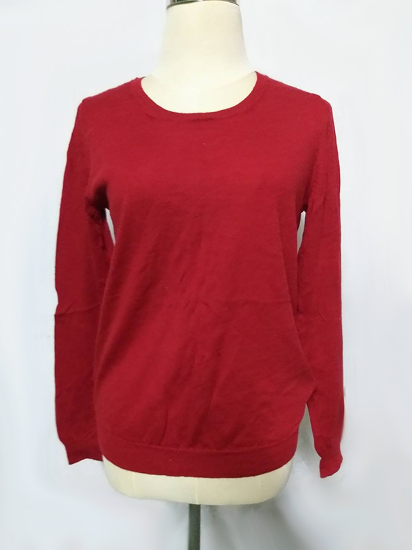 เสื้อไหมพรมขนสัตว์ Uniqlo Sz M