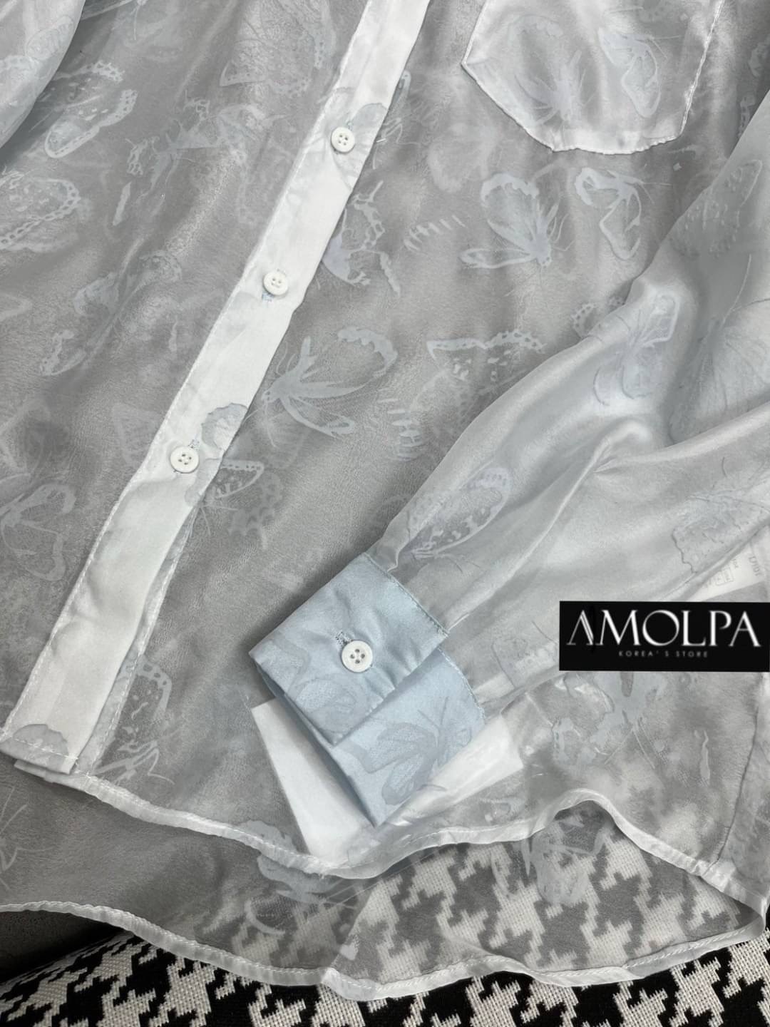 เสื้อเชิ้ตซีทรู CD งานสวยยม๊ากก ลาย ใหม่. งานน่ารักมาก ผ้าใส่สบายมาก ใส่สบาย : สินค้าคุณภาพ (พร้อมส่ง)