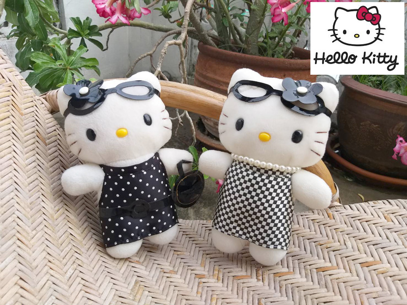 ตุ๊กตาคุณนาย Kitty ลิขสิทธิ์แท้ Sanrio Japan /ของใหม่/