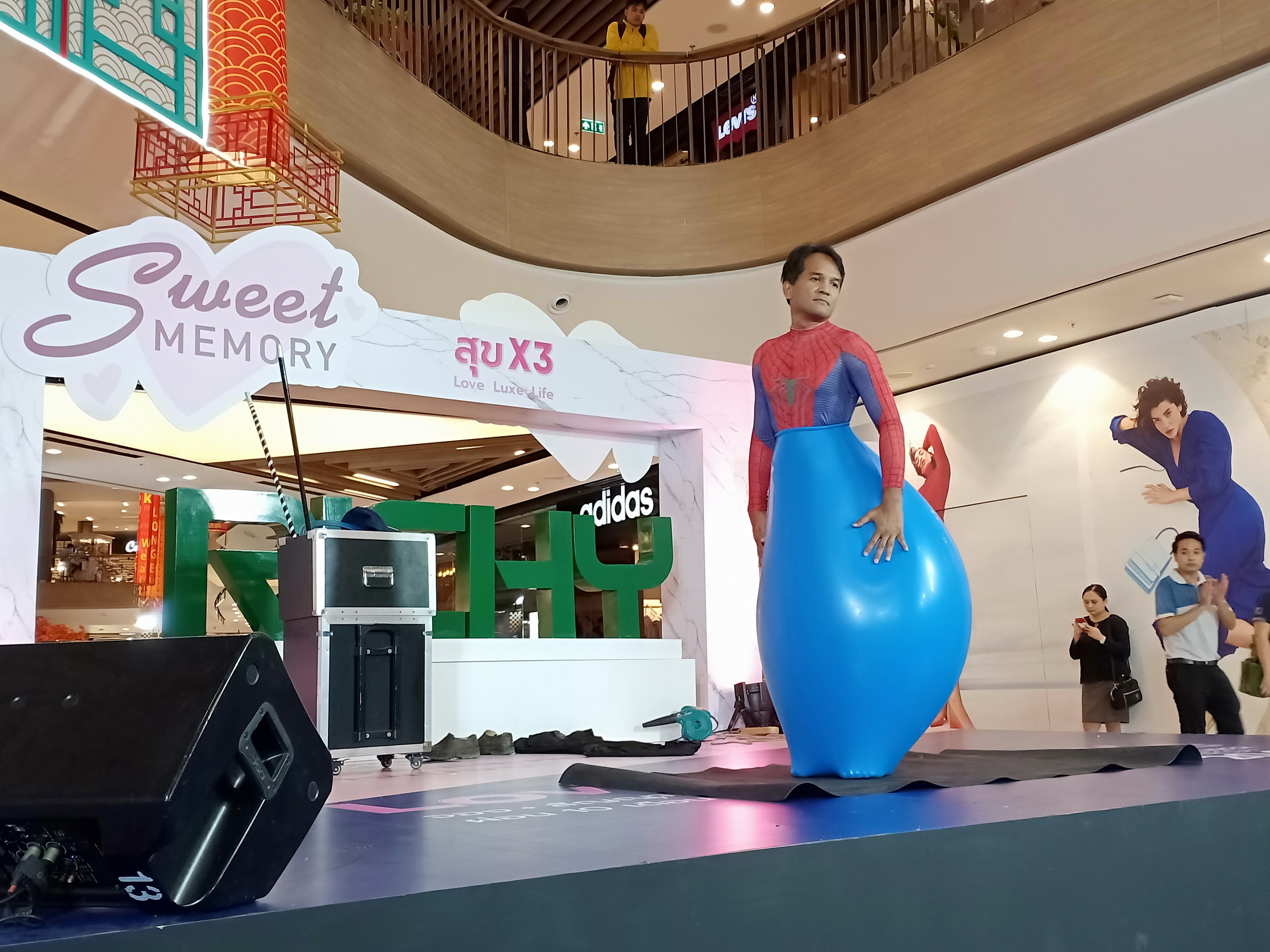 Balloon Man บอลลูนแมน มายากล การแสดง โชว์ Event