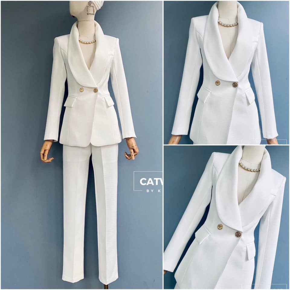 เซตเบลเซอร์คอกล้วย+กางเกงขายาวทรงสวย เนื้อผ้าสวยมาก เป็นผ้าลายทอ ตัวเบลเซอร์เป็น ทรงเข้ารูป สินค้าคุณภาพ (พร้อมส่ง)