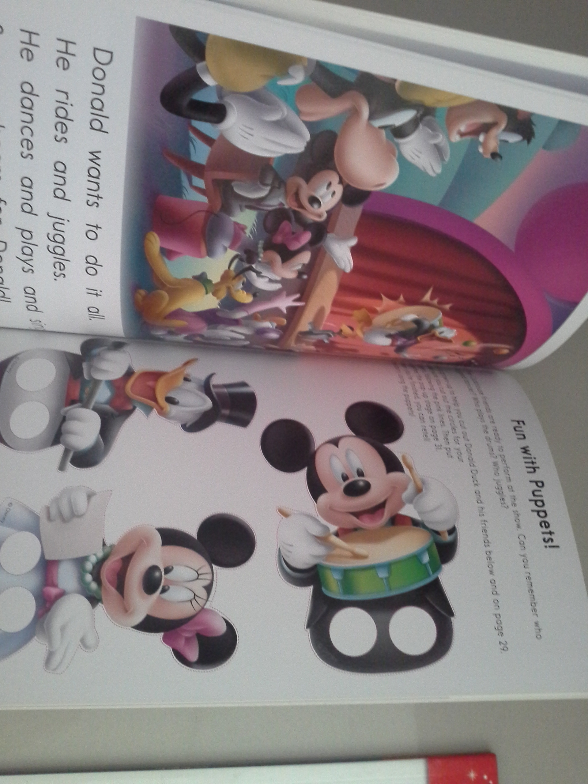 Disney Learning : Level 1 : Super Cheers for Donald หนังสือหัดอ่านดิสนีย์ ระดับ 1 ยินดีกับโดนัลด์ดั๊ก ดิสนีย์จูเนียร์