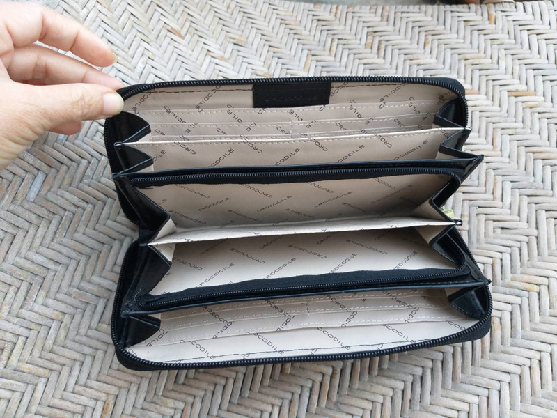 กระเป๋าสตางค์ CROCODILE ช่องเยอะมาก (ของใหม่)