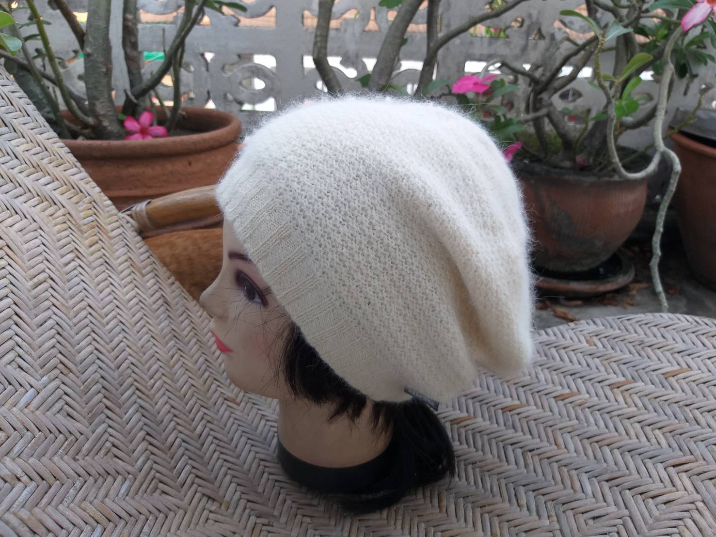 หมวกไหมพรมขนกระต่าย ellesse อุ่นมาก หมวกสวย