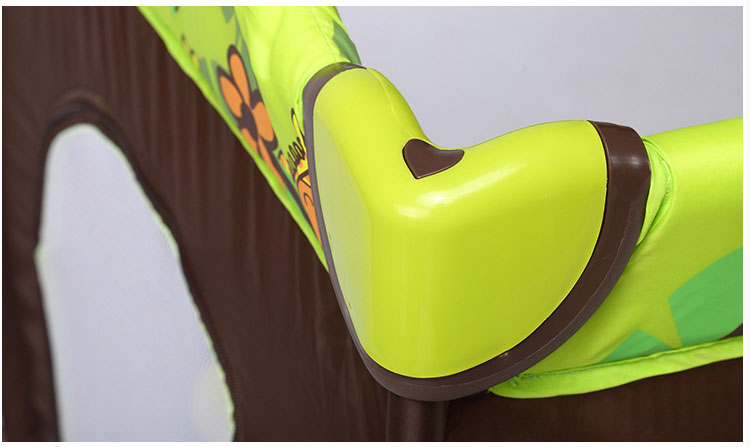 เปลนอนเด็ก Playpen เพเพล ลายยีราฟ พร้อมโมบายและถุงใส่ผ้าอ้อม