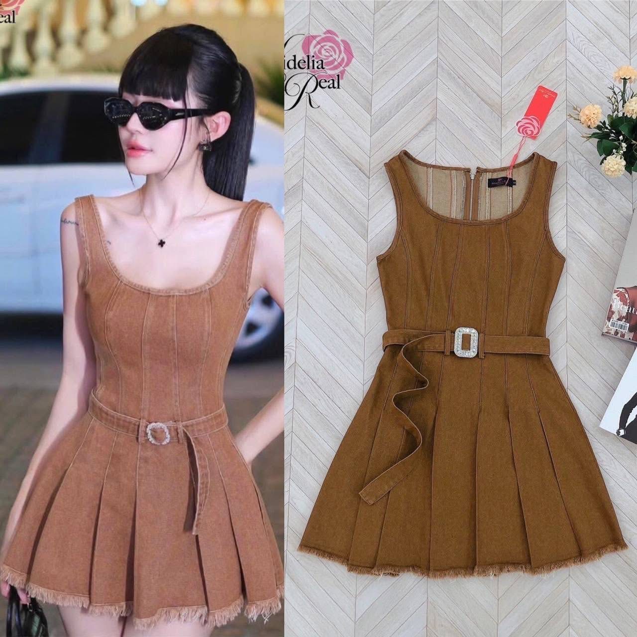 Dress เดรสแขนกุด เข็มขัดหัวเพชร ผ้ายีนส์แท้ 100% เนื้อยีนส์สีน้ำตาล ซิปหลัง กระโปรงจีบรอบ ชายแต่งขอบรุ่ย ใส่สบาย : สินค้าคุณภาพ (พร้อมส่ง)