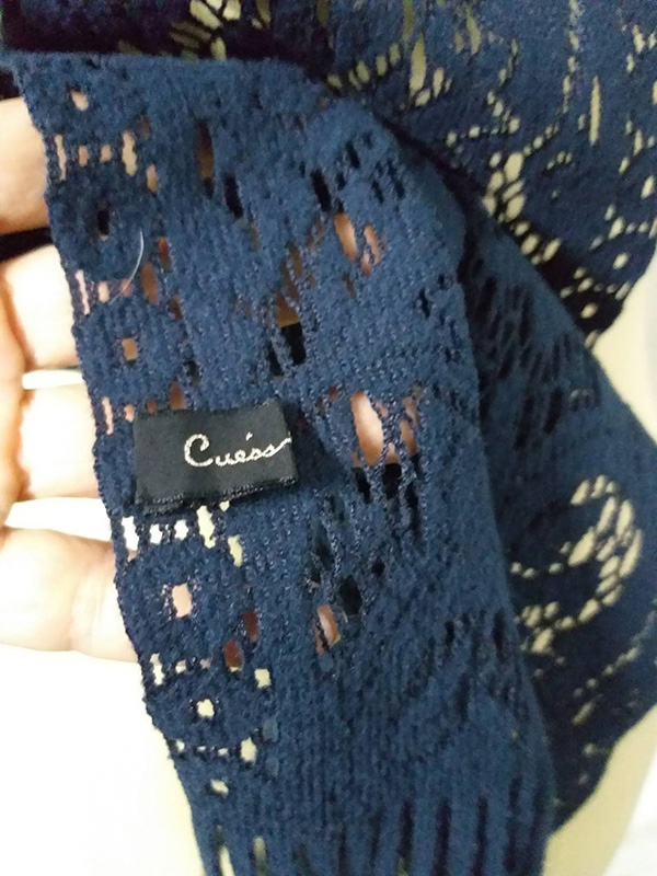 ผ้าพันคอผ้าฉลุลูกไม้ สวยมากผืนนี้ (ของใหม่)