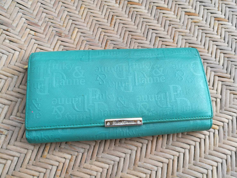 กระเป๋าสตางค์หนังแท้ pinky & dianne ช่องเยอะมาก