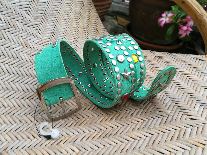 เข็มขัดชาย หนังกลังฟอก แต่งหมุดแนวร็อค สวยมากกก (ของใหม่)