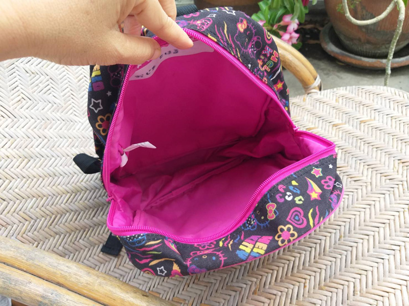 กระเป๋าเป้เด็ก Hello Kitty ลิขสิทธิ์แท้