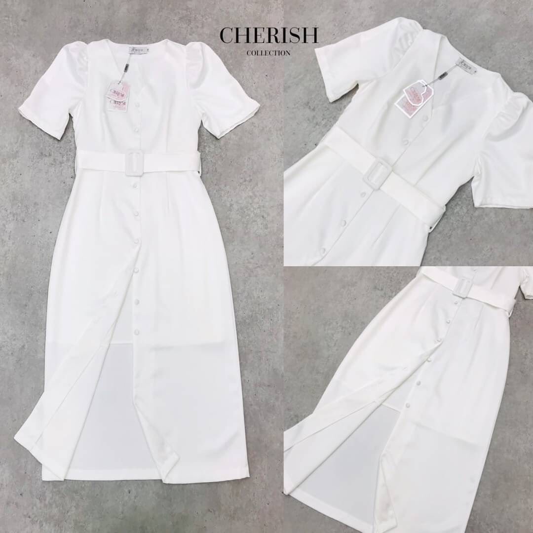 เดรสยาวสีขาว , ดำ สุดคลาสซี่ คอวีแขนพองสวยเก๋ เนื้อผ้าผ้าดีมีน้ำหนักค่ะ ทิ้งตัวพลิ้วสวย งานซับในเนื้อผ้าดี แต่งกร.ะดุม มาพร้อม เข็มขัดผ้าสีเดียวกับชุด : สินค้าคุณภาพ (พร้อมส่ง) .