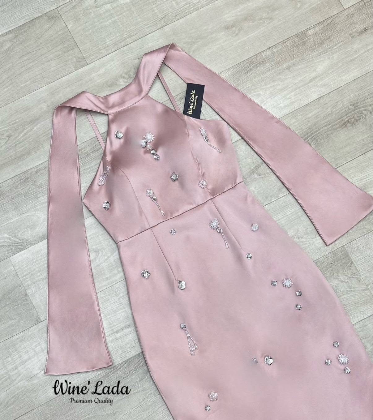 เดรสออกงานแต่งอะไหล่เพิ่มความแพง โทนสีละมุนจิตละมุนใจ หน้าอกมีฟองน้ำ ทรงสวยเป๊ะเว่อร์ ใส่สบาย : สินค้าคุณภาพ (พร้อมส่ง)