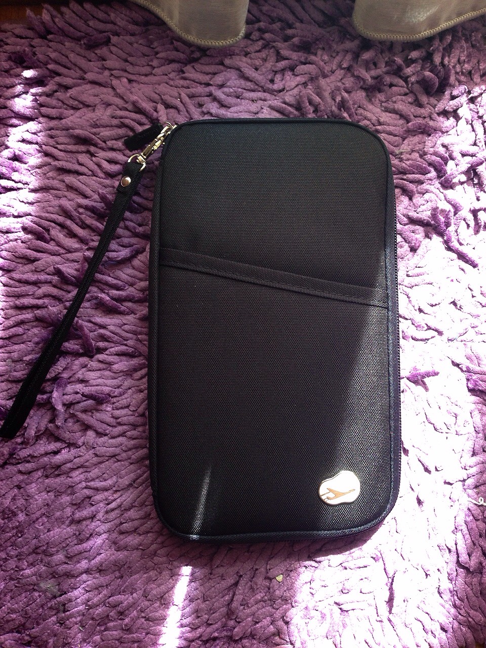 กระเป๋าใส่พาสปอร์ต กระเป๋าใส่หนังสือเดินทาง อเนกประสงค์ มีสายคล้องมือ ใส่เอกสารได้เยอะ พกพาสะดวก กันน้ำ คุณภาพดี