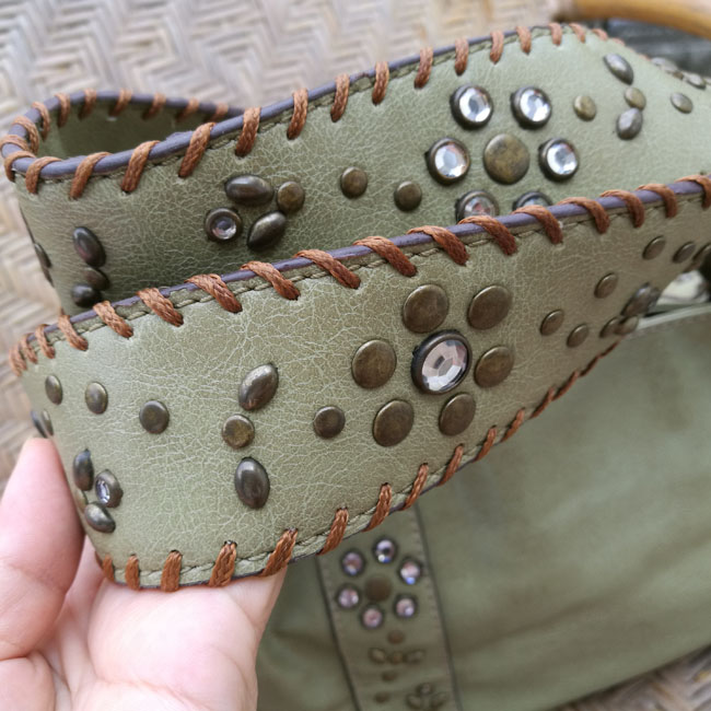 กระเป๋าหนังแท้ NINE WEST สีสวยหายาก ช่องเยอะมาก สวยค่ะ