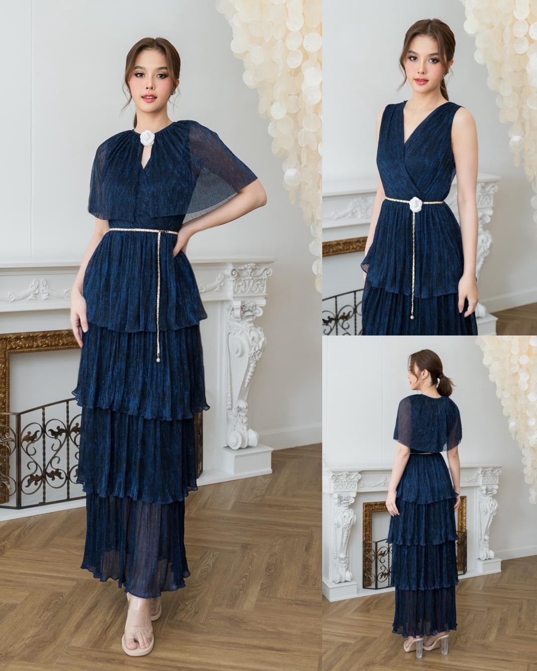 แม็กซี่เดรสคอวีป้ายแขนกุด มาพร้อม เสื้อคลุมติดกระดุมเปิดได้ กระโปรงบานจีบรูด ระบาย4ชั้น มาพร้อมโบว์สำหรับผูกเอว ทำจาก ผ้าราเม่ผสมดิ้นเมทัลลิค เนื้อนุ่มยืดหยุ่น มีซิป ซ่อนและซับในเต็มตัว ใส่สบาย : สินค้าคุณภาพ (พร้อมส่ง)