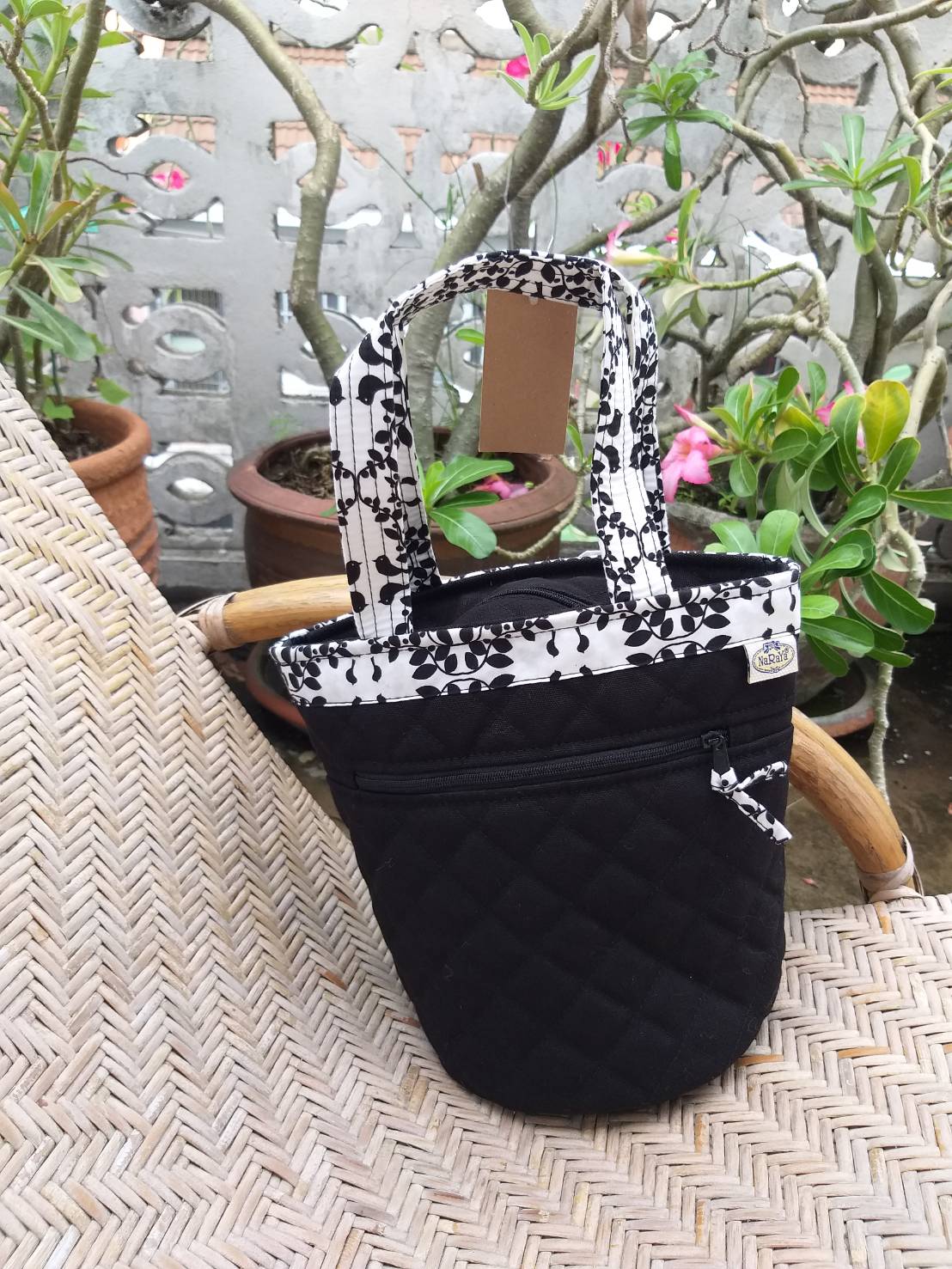 กระเป๋าผ้า NaRaYa น่ารักมาก (ของใหม่)