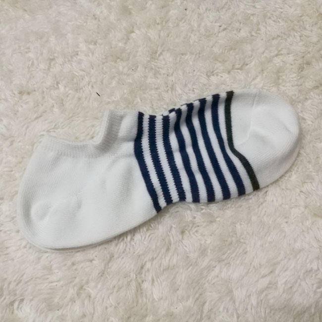 ถุงเท้าหญิง แบบกระชับเท้า เนื้อดีมาก