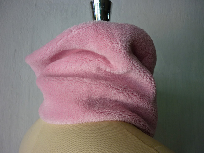 ที่อุ่นคอ Neck warmer Kitty ลิขสิทธิ์แท้ ผ้าฟลีซหนานุ่ม 2 ชั้น