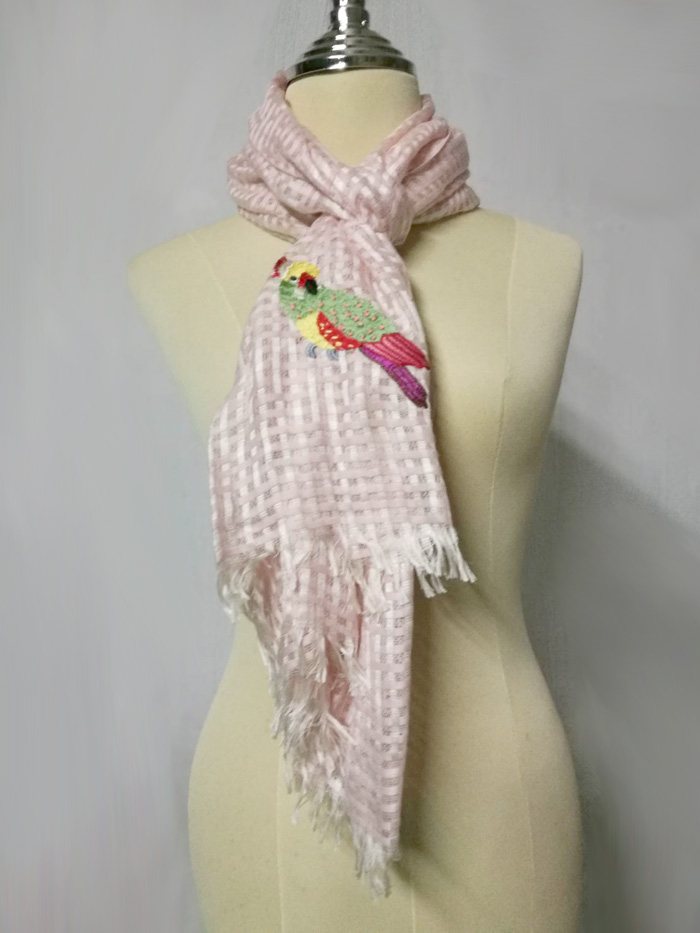 ผ้าพันคอ-ผ้าคลุมไหล่ เนื้อผ้าสวยมากๆๆ หวานๆ น่ารัก