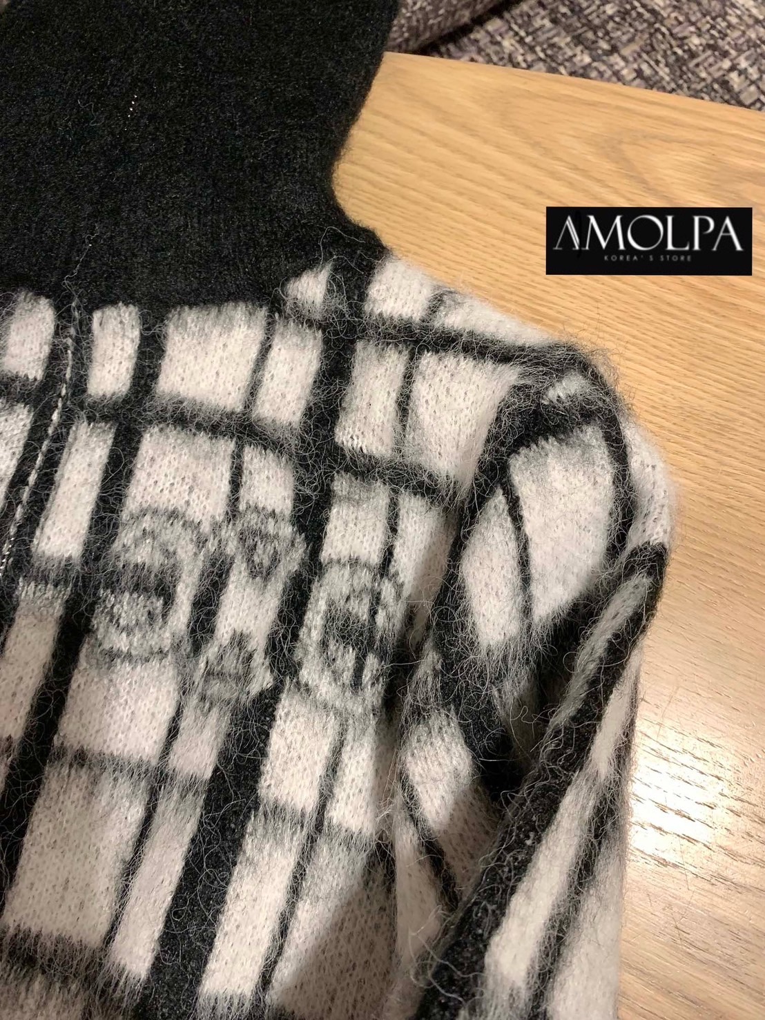 เสื้อไหมพรมคาดิแกน เกรดไฮเอนหนานุ่ม JACKET CELINE KNIT เนื้อผ้าดีม๊าก ผ้าใส่สบายมาก ห้ามพลาด ใส่สบายสุดๆ ใส่สบาย : สินค้าคุณภาพ (พร้อมส่ง)