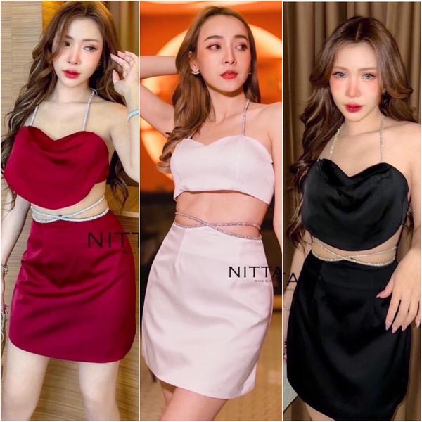 เชตเนื้อผ้าซาติน สายเงินคล้องคอ ผูกหลัง หรูหรา พร้อมกับกระโปรง แซ่บเว่อร์ สินค้าคุณภาพ (พร้อมส่ง)